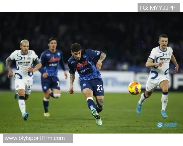 迪洛伦佐澄清点球争议强调摔倒是因真实身体接触