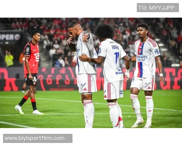 托利索对法甲裁判判罚不满呼吁各方召开会议进行直接沟通