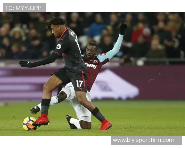 相马勇纪精彩抽射被判越位进球无效球队遗憾错失良机