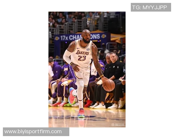 詹姆斯状态回暖表现抢眼沃西赞其活力十足贡献19分15板8助3帽