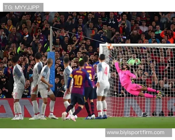 梅西射门击中横梁后麦卡利斯特破门助阿根廷领先1-0