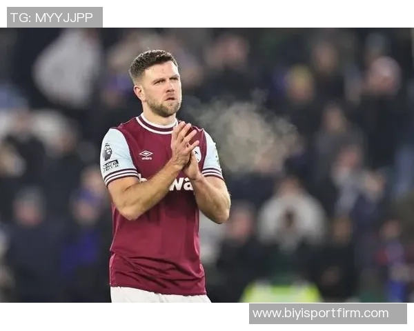 西汉姆瞄准罗马前锋多夫比克计划替代转会米兰的菲尔克鲁格